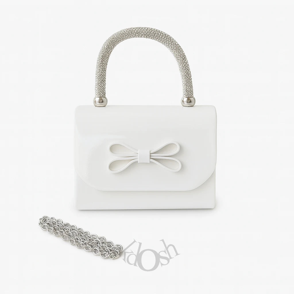 Vanite de Charol con Asa de Pedrería – Brillo y Elegancia