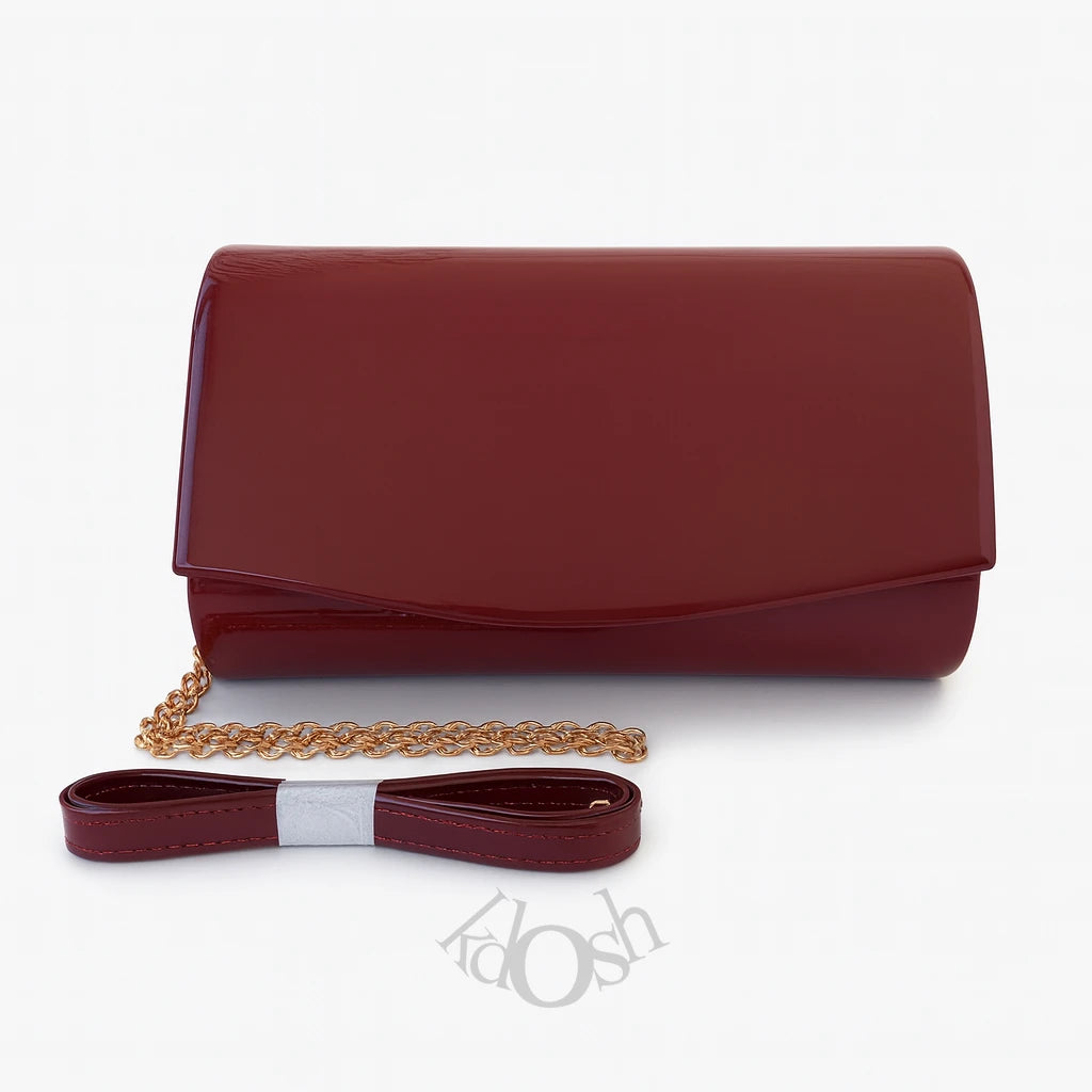 Vanite de Lujo en Charol Brillante – Elegancia Clásica y Versatilidad