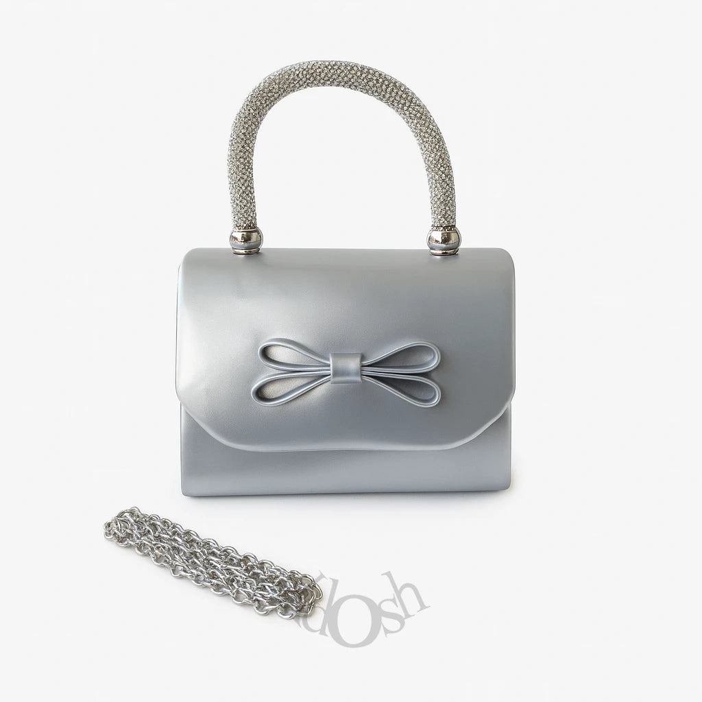 Vanite de Charol con Asa de Pedrería – Brillo y Elegancia