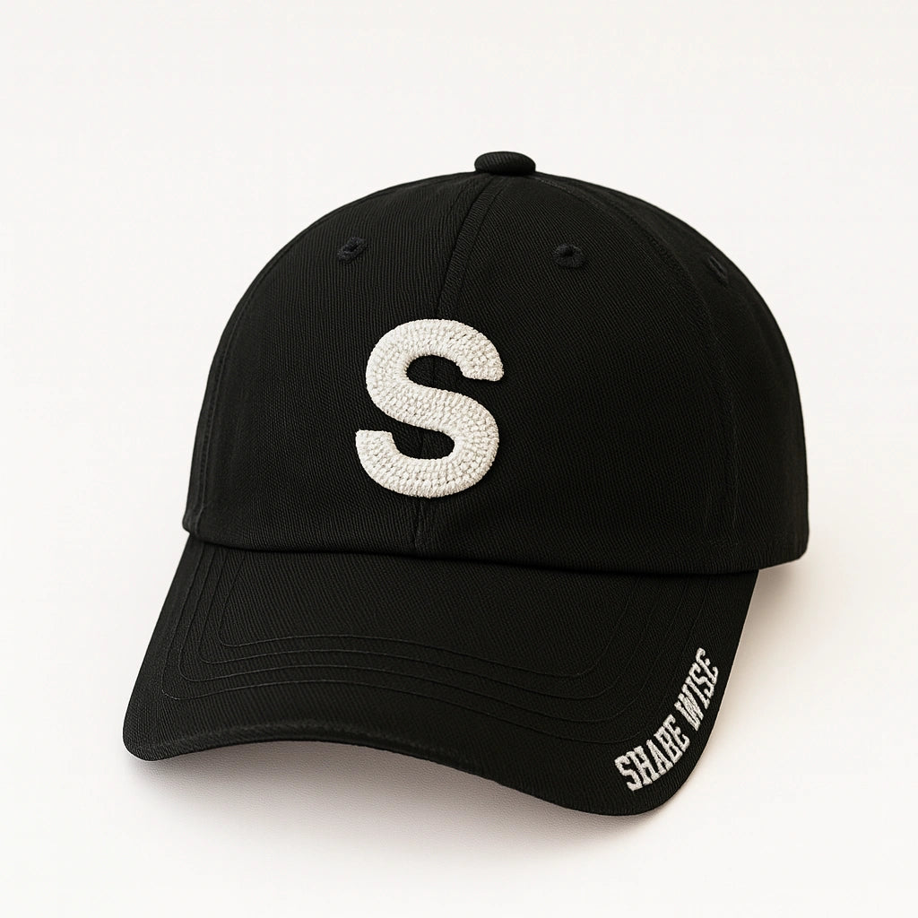 Gorra “S” Bordada – Sencilla, Sofisticada y con Personalidad