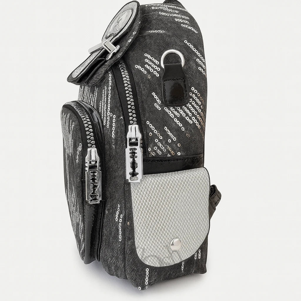Mochila de Lentejuelas con Detalles Metálicos – Glamour y Estilo Urbano