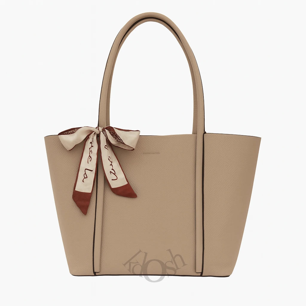Bolso De Cuero Sintetico – Elegancia Y Espacio En Un Solo Diseño