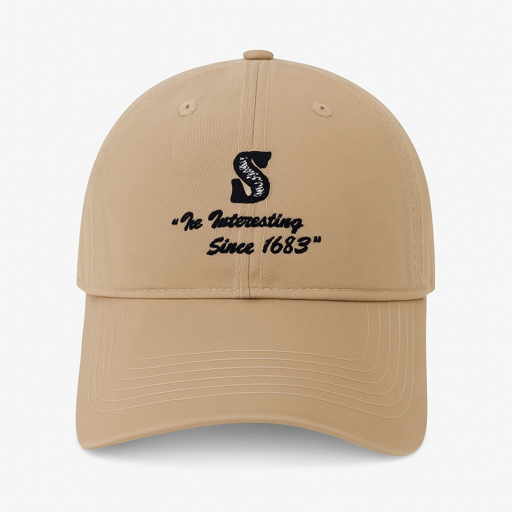 Gorra Unisex Estilo Streetwear con Inicial “S - Since 1683”