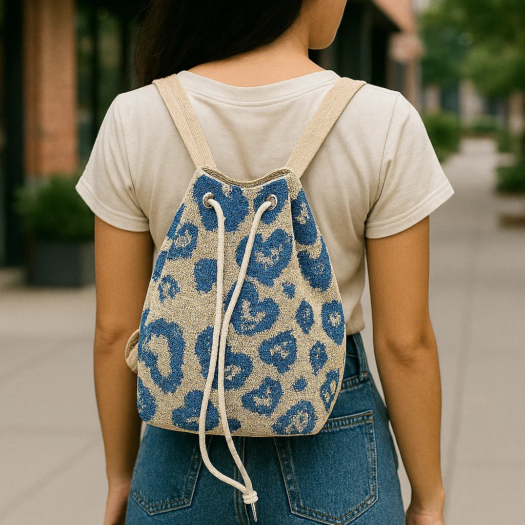 Mochila Casual Tejida con Estampado – Ligera y Versátil