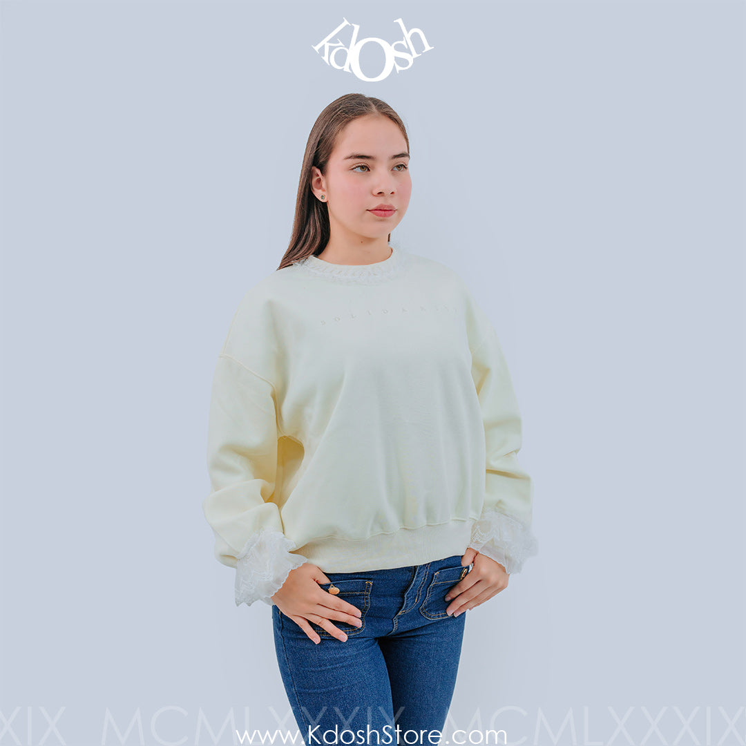 Chompa Solidarity con Detalles de Encaje - Diseño Sofisticado y Moderno