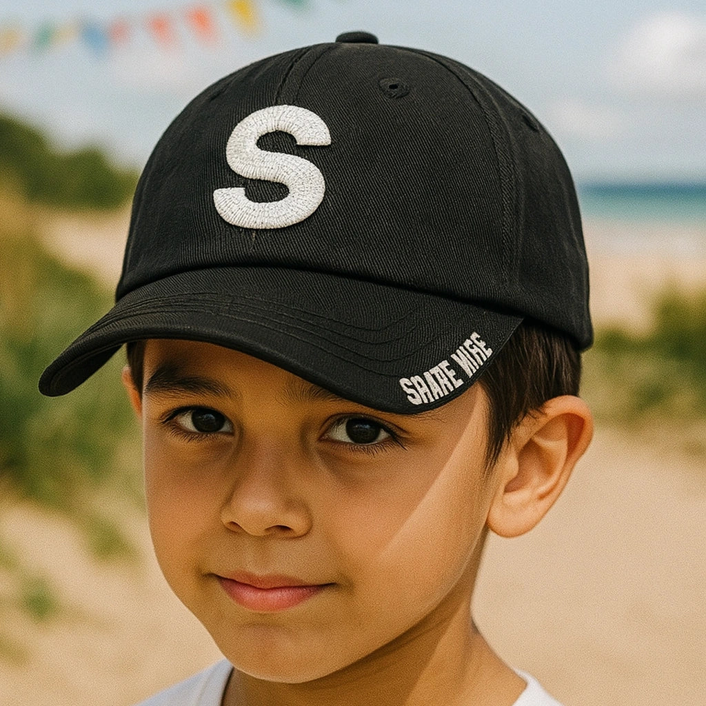 Gorra “S” Bordada – Sencilla, Sofisticada y con Personalidad