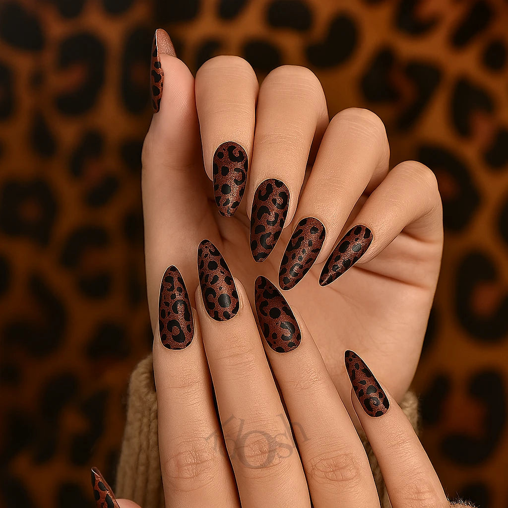 Uñas Postizas Animal Print – Estilo Salvaje con Brillo Gel (12 Piezas)