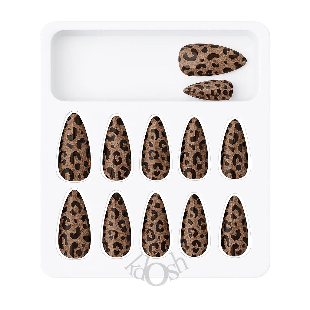 Uñas Postizas Animal Print – Estilo Salvaje con Brillo Gel (12 Piezas)