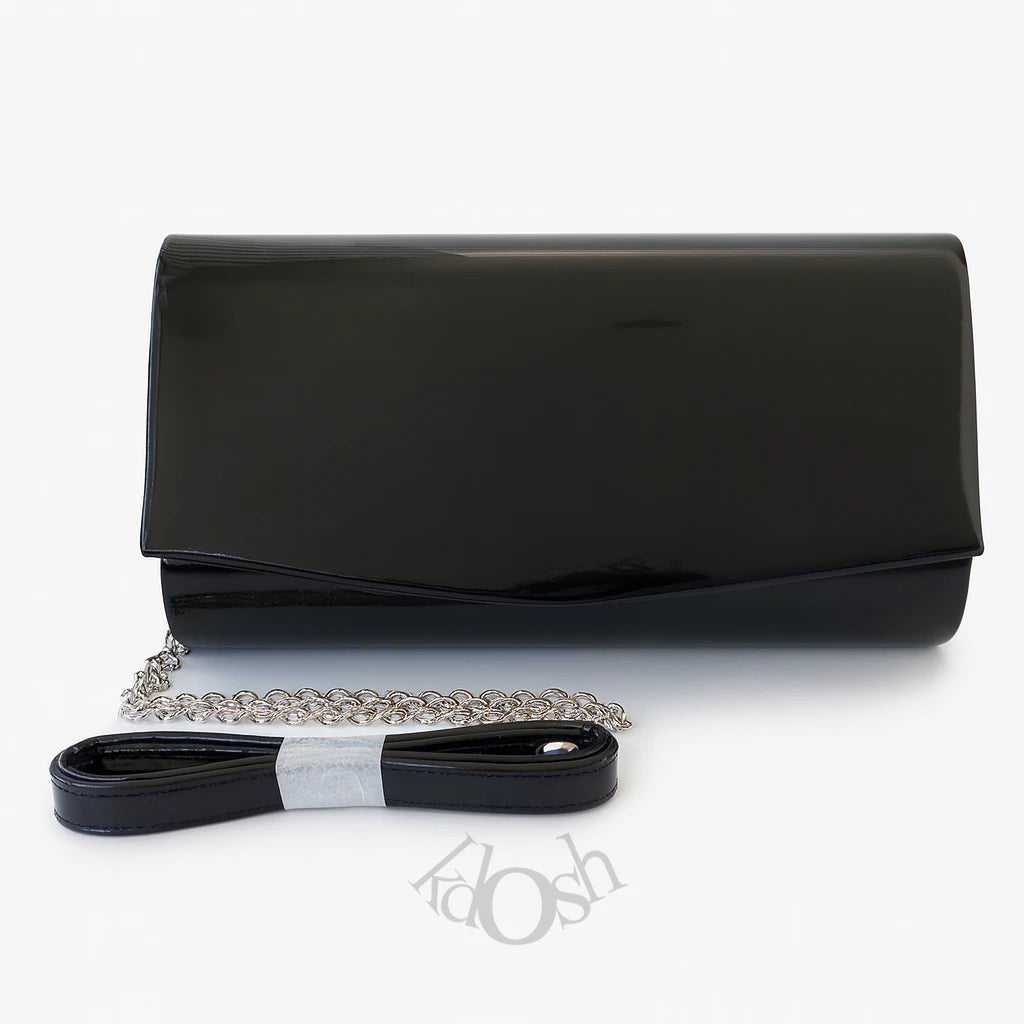 Vanite de Lujo en Charol Brillante – Elegancia Clásica y Versatilidad