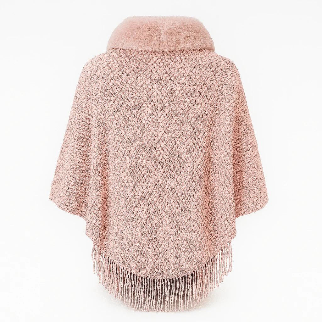 Poncho Suave con Flecos y Corte Abierto – Estilo Chic y Abrigo