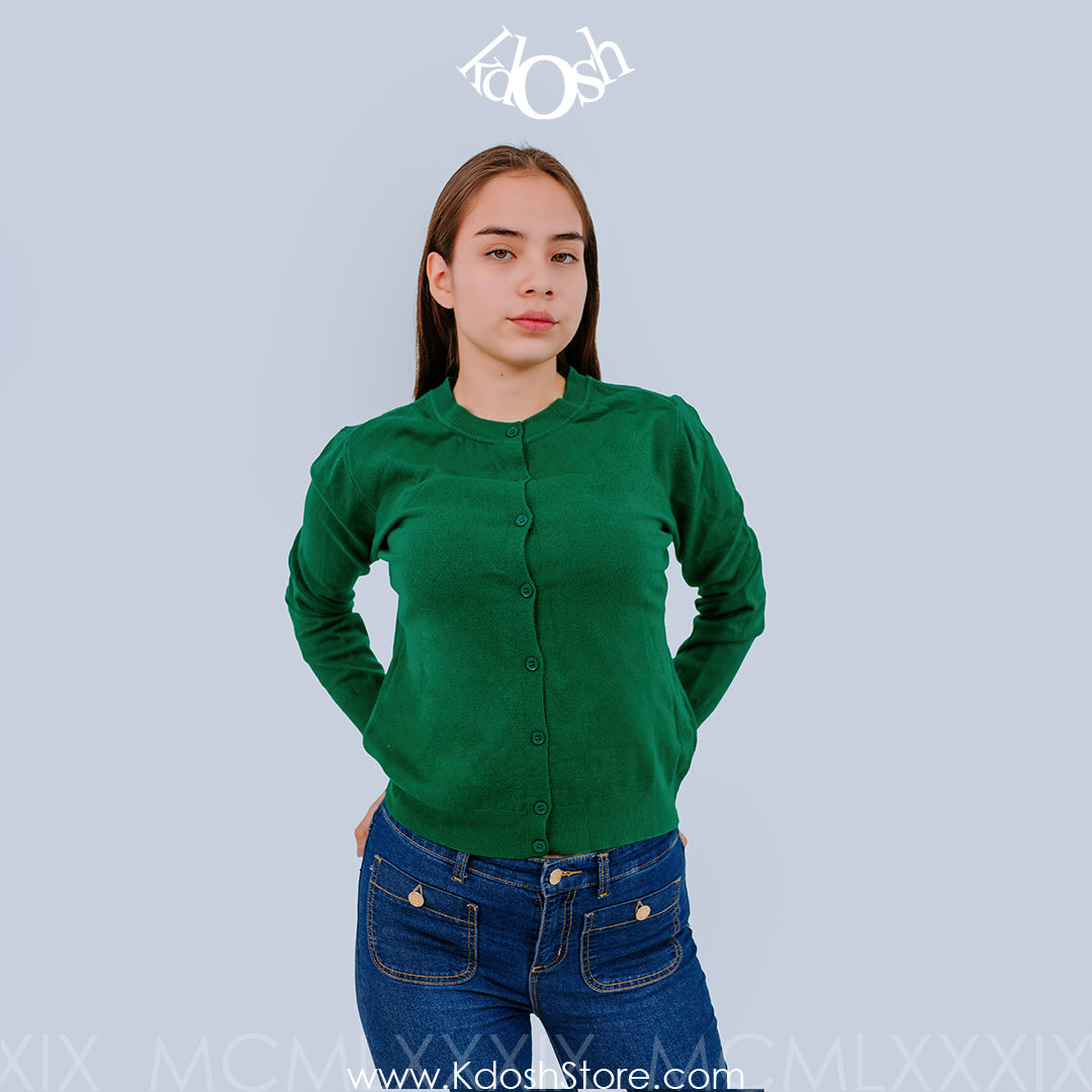 Chompa Con Botones – Estilo Clásico con un Toque Moderno