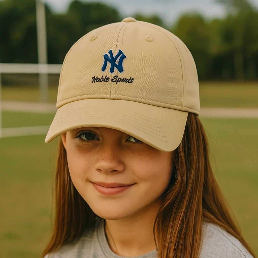 GORRO UNISEX CON "FRASE NOBLE SPIRIT" – ESTILO URBANO Y VERSÁTIL
