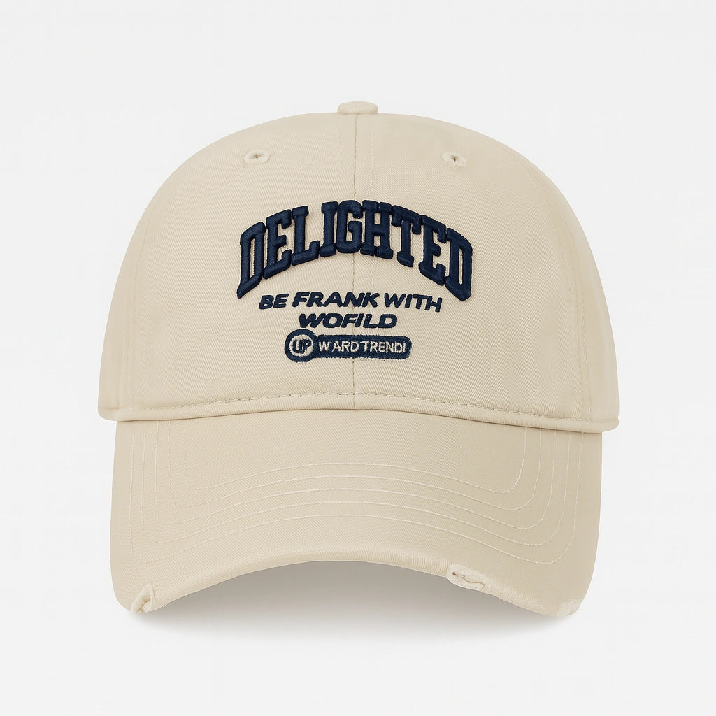 GORRO UNISEX CON DISEÑO BORDADO “DELIGHTED”