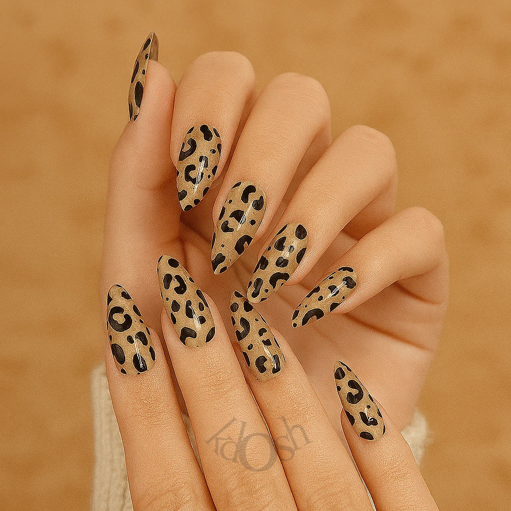Uñas Postizas Animal Print – Estilo Salvaje con Brillo Gel (12 Piezas)