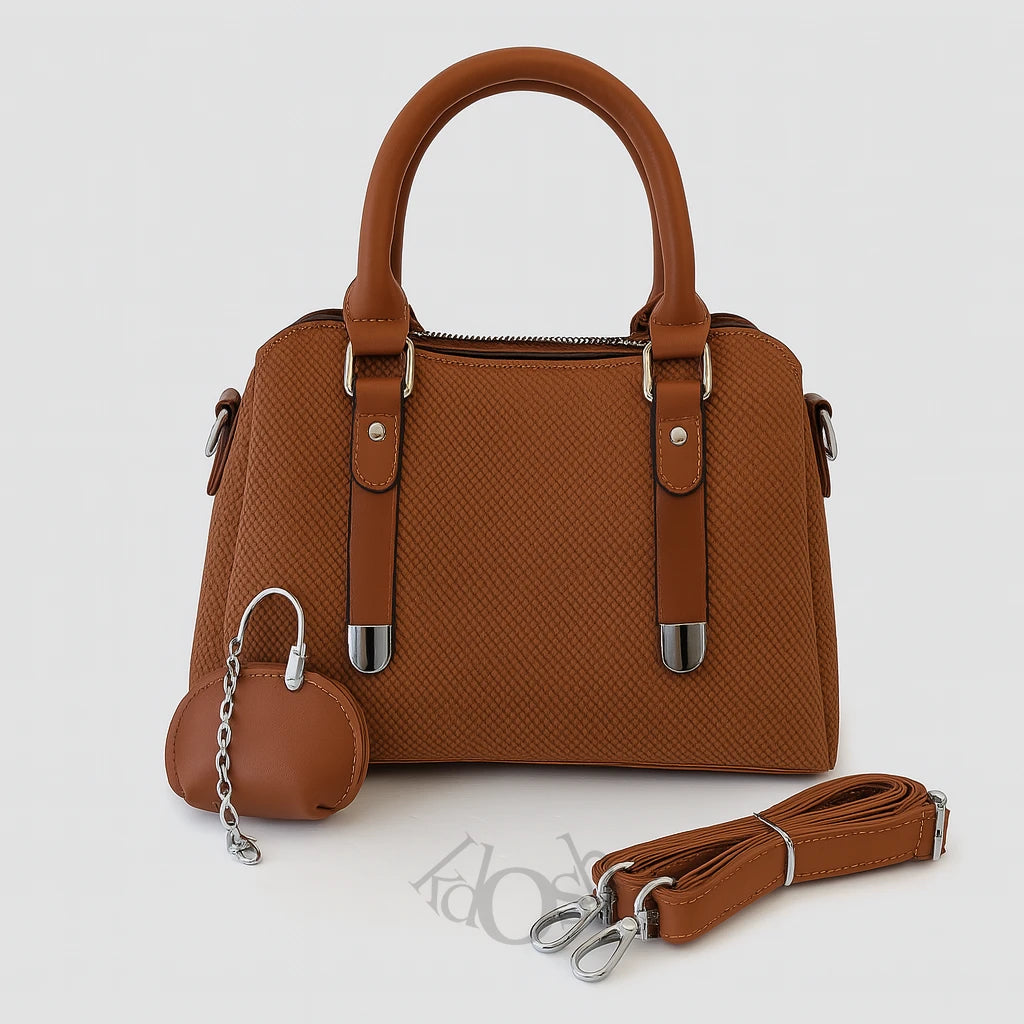 Cartera Texturizada con Llavero – Sofisticación y Versatilidad