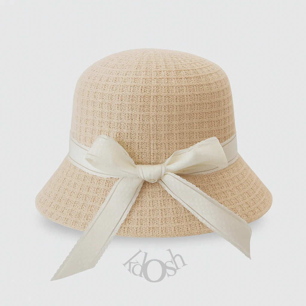Sombrero Tejido con Lazo de Tela Suave – Estilo Clásico y Romántico