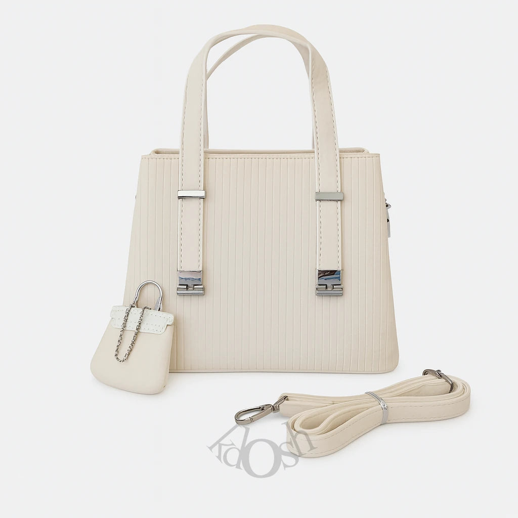 Cartera Texturizada con Llavero – Estilo Moderno y Versátil