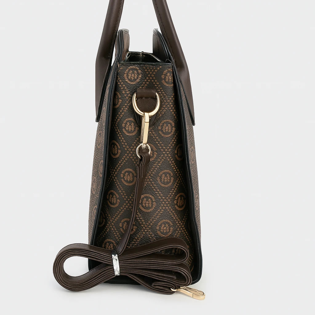 Cartera Estampada con Solapa Frontal – Elegancia Clásica