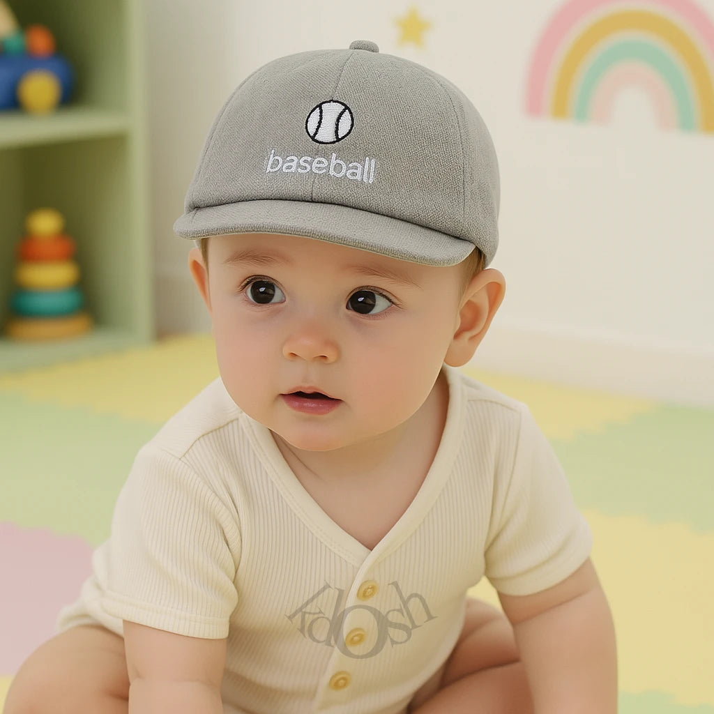 GORRO INFANTIL AJUSTABLE DE ALA CORTA