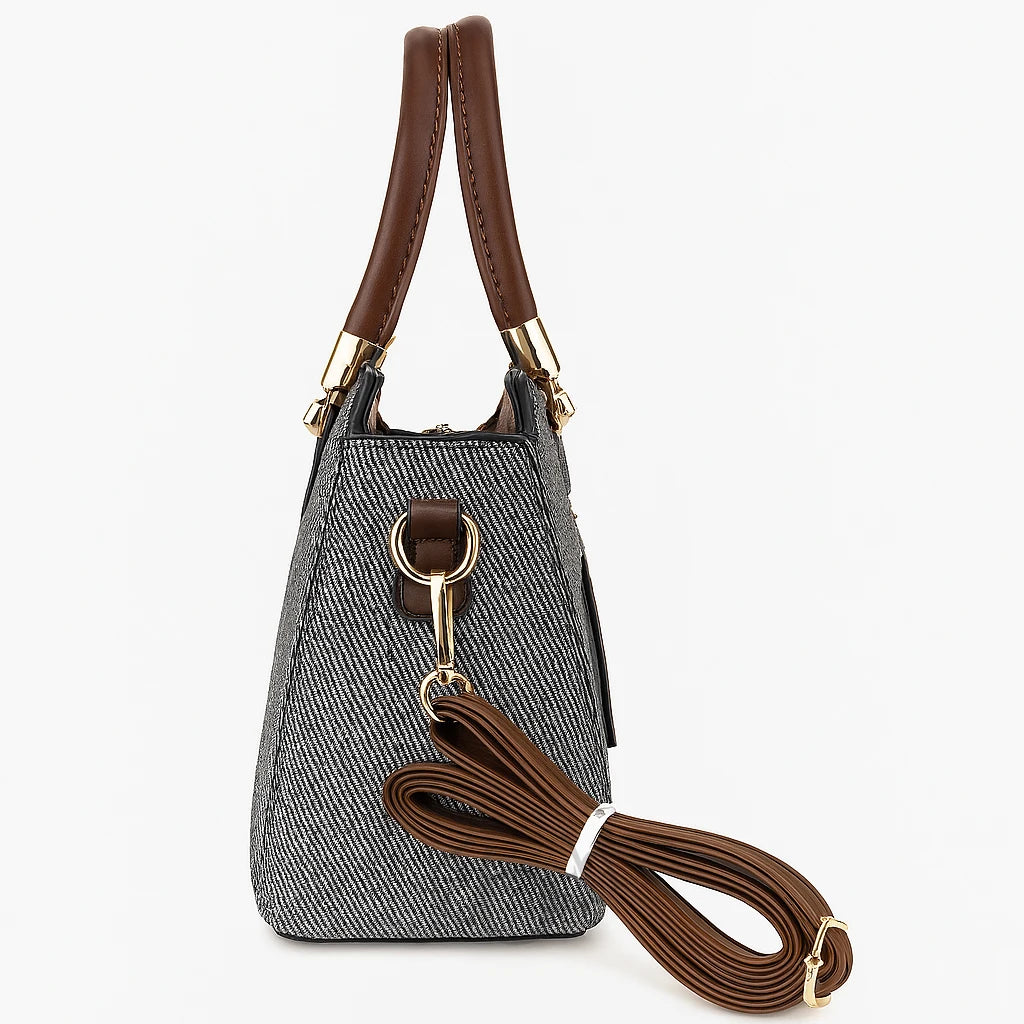 Cartera Elegante con Llavero – Sofisticación y Versatilidad para Cada Ocasión