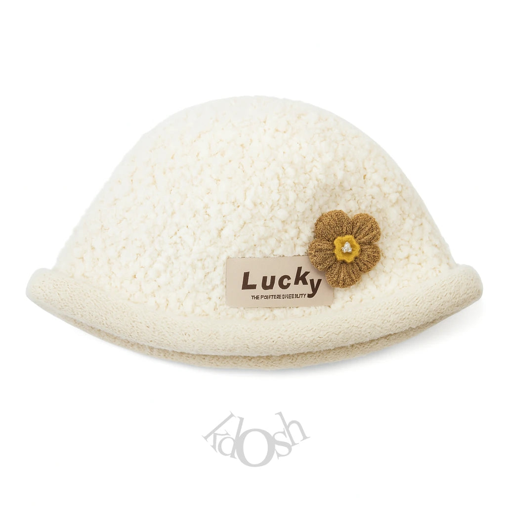 Gorro de Invierno Suave con Adorno de Rosa – Chic y Abrigador