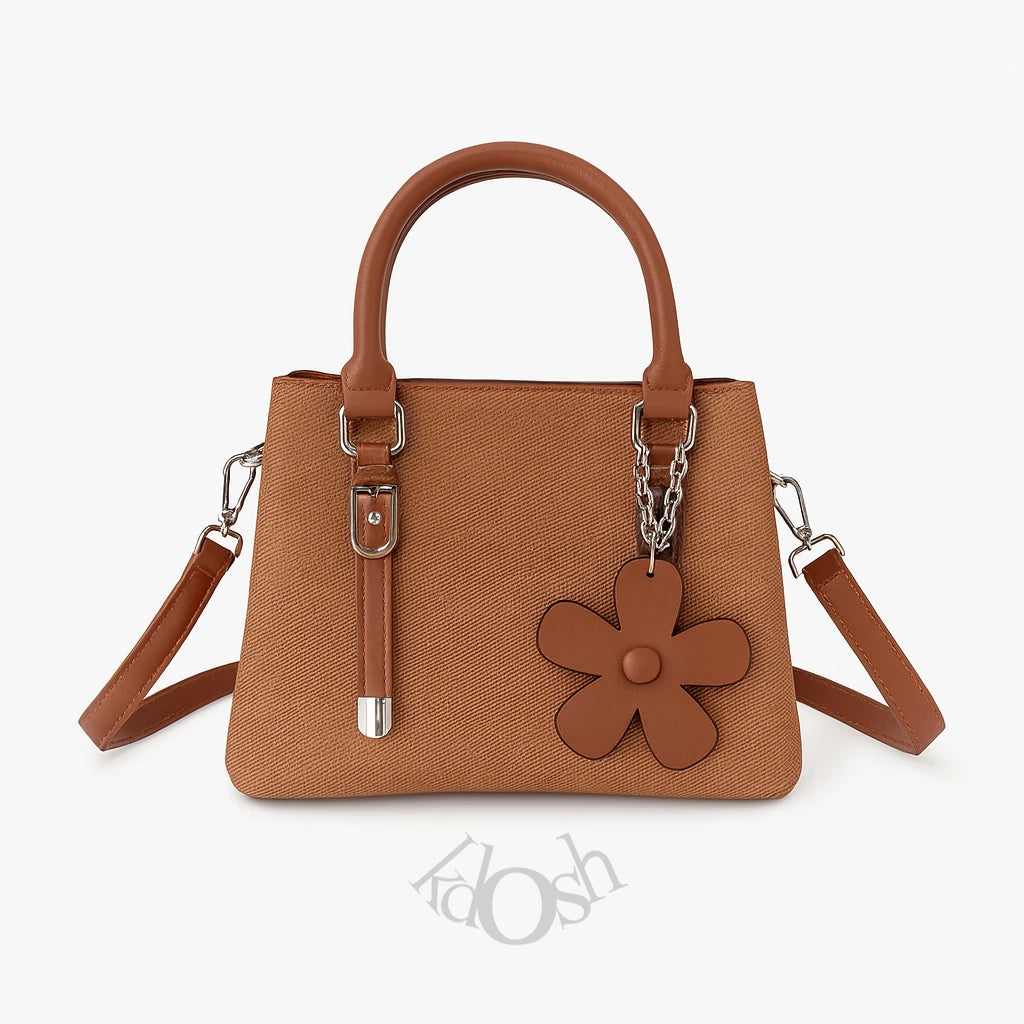 Cartera Texturizada con Llavero Floral – Chic y Versátil