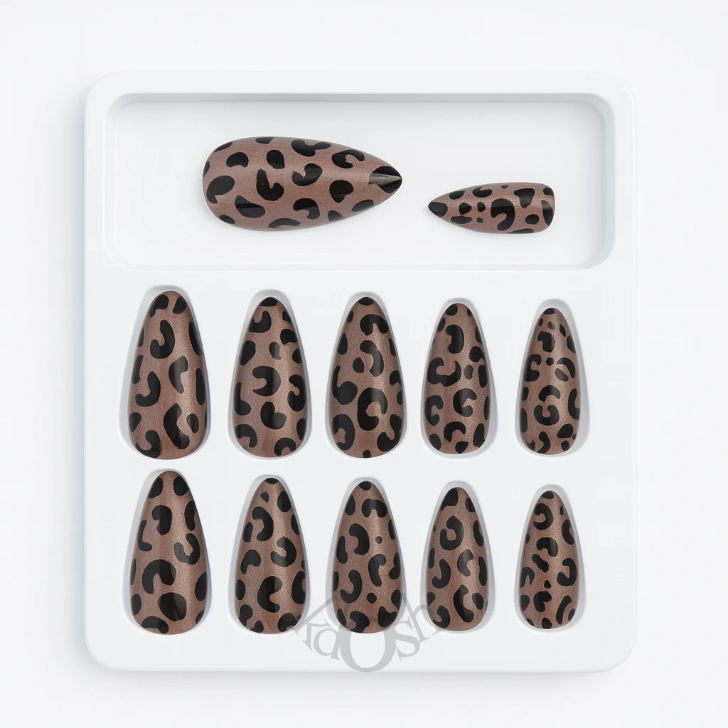 Uñas Postizas Animal Print – Estilo Salvaje con Brillo Gel (12 Piezas)
