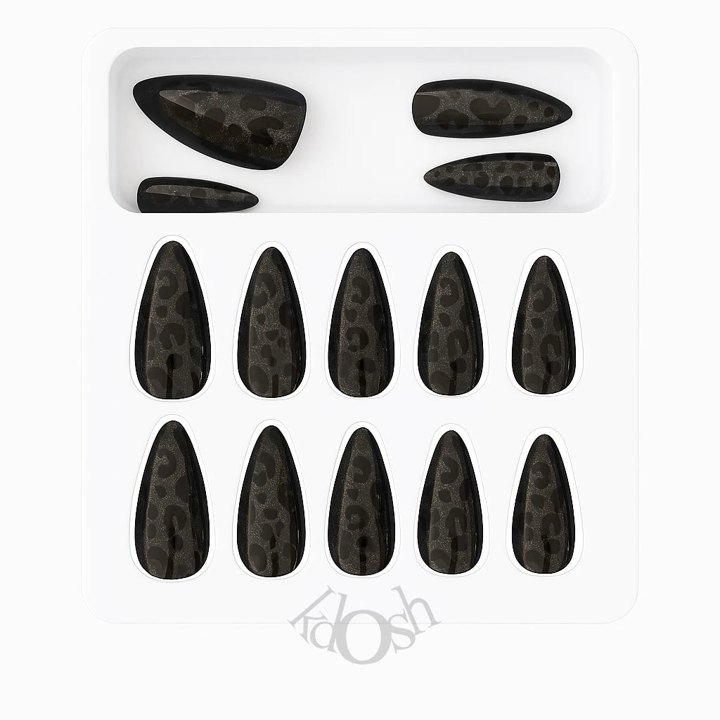 Uñas Postizas Animal Print – Estilo Salvaje con Brillo Gel (12 Piezas)