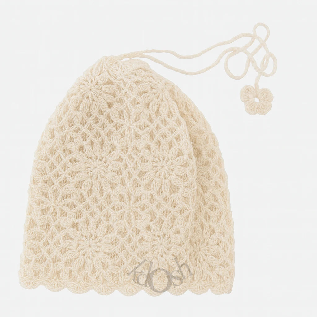 Gorro y Bufanda 2 en 1 – Versatilidad y Estilo en una Sola Pieza