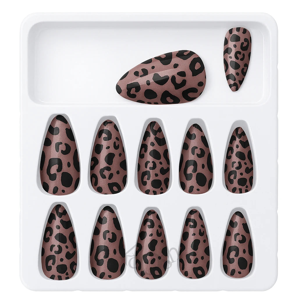 Uñas Postizas Animal Print – Estilo Salvaje con Brillo Gel (12 Piezas)