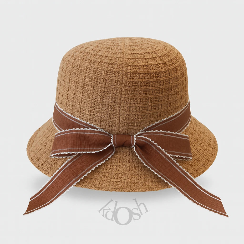 Sombrero Tejido con Lazo de Tela Suave – Estilo Clásico y Romántico