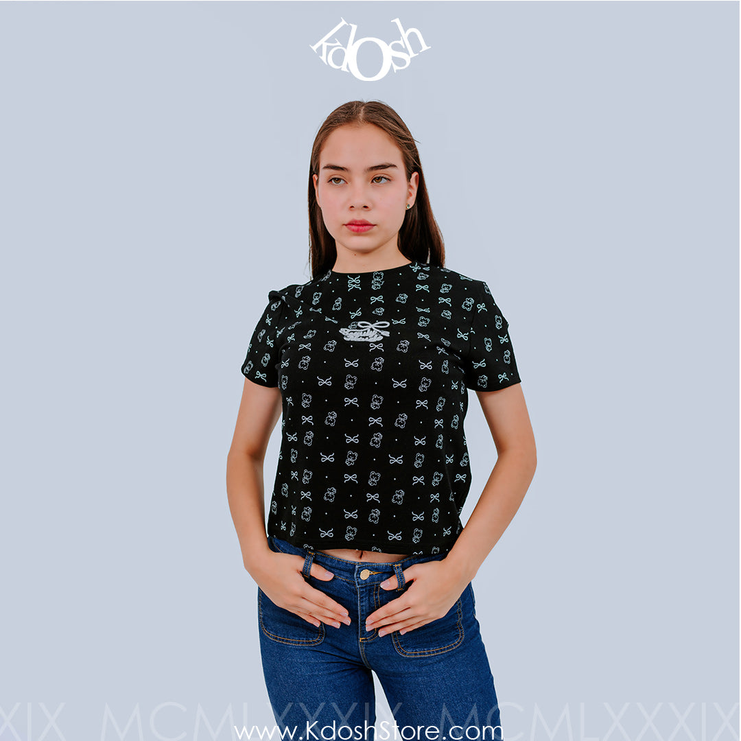 Polo Chic con Lazos – Estilo Femenino y Ajuste Perfecto