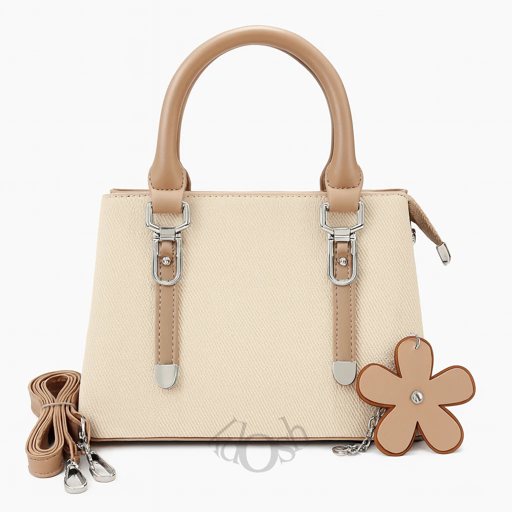 Cartera Texturizada con Llavero Floral – Chic y Versátil