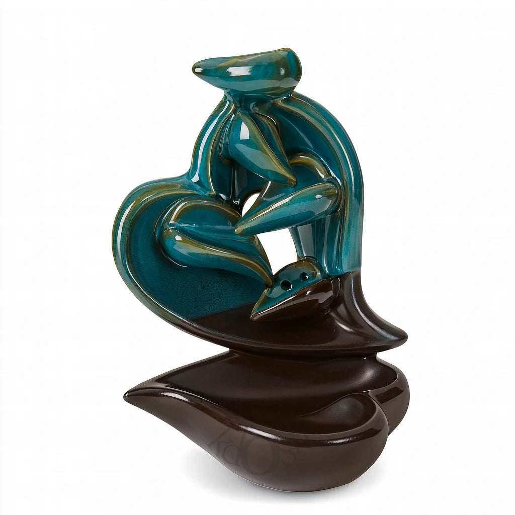 Porta Incienso Arte Zen – Escultura en Cerámica con Cascada de Humo