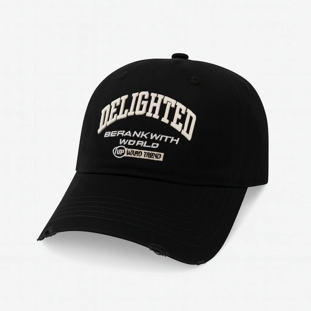 GORRO UNISEX CON DISEÑO BORDADO “DELIGHTED”