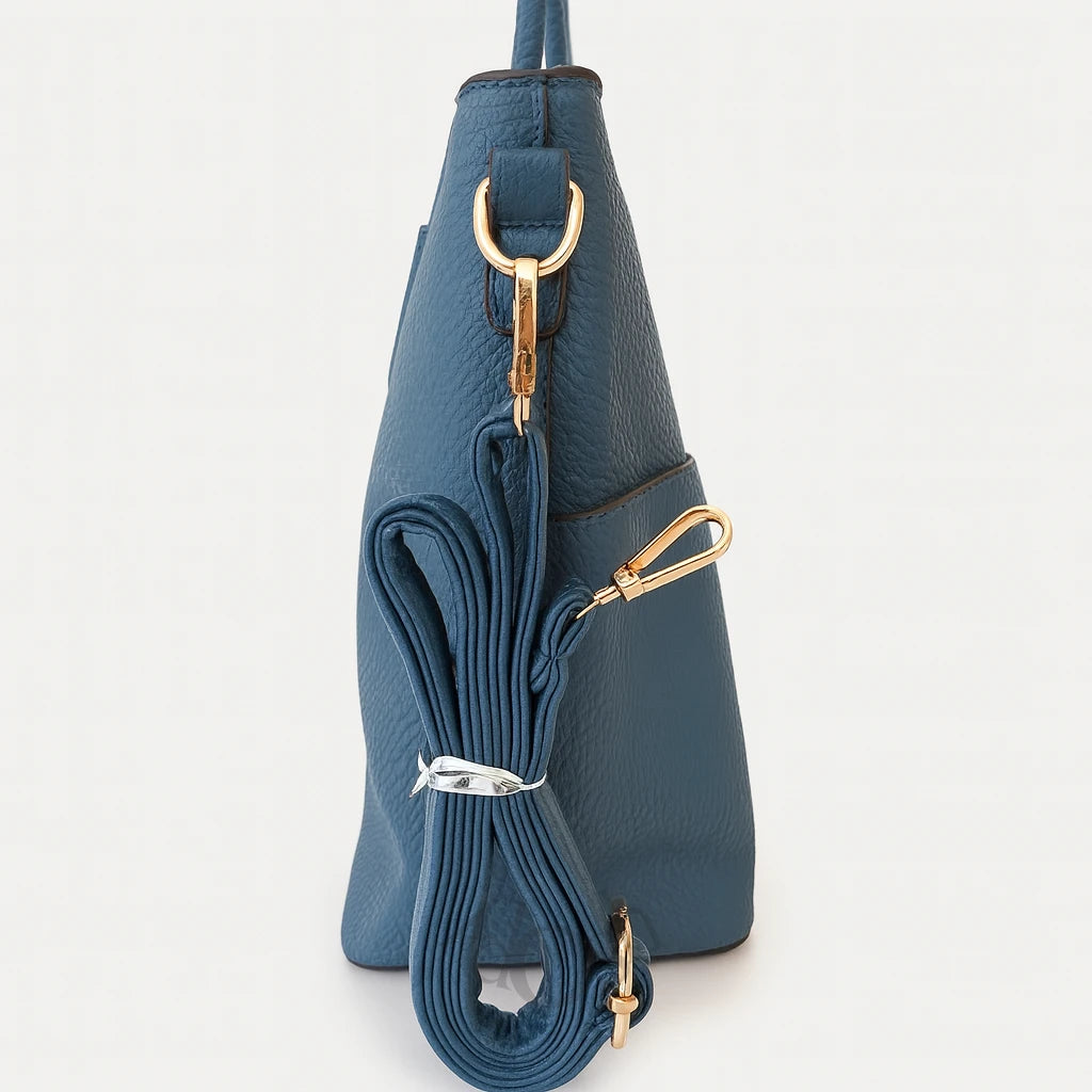 Bolso De Mano Con Llavero – Elegancia En Un Solo Accesorio