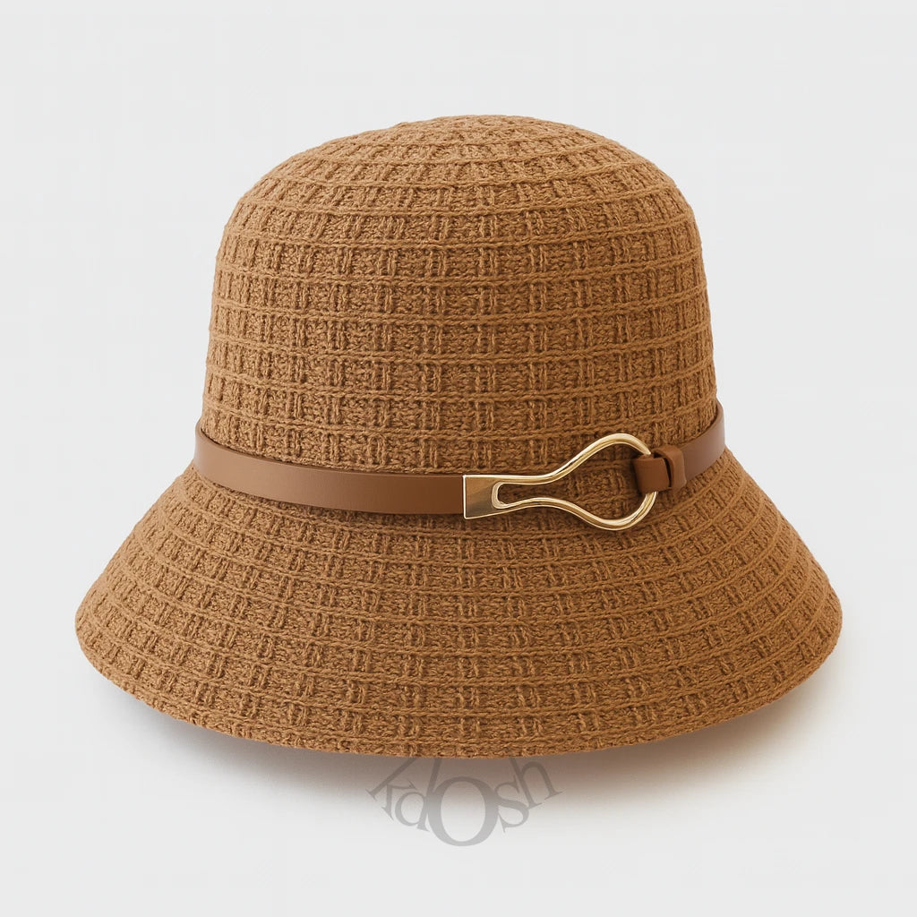 Sombrero Tejido con Detalle Metálico – Elegancia Sutil y Confort👒