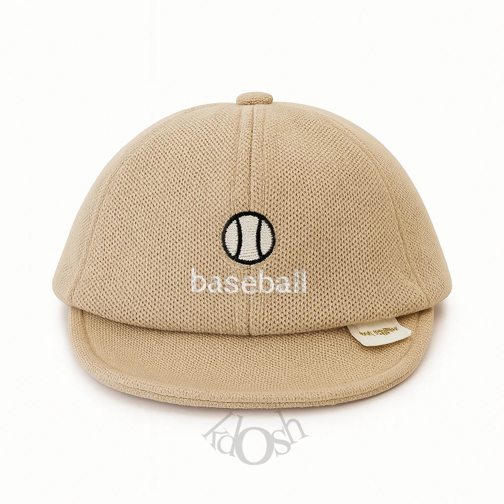GORRO INFANTIL AJUSTABLE DE ALA CORTA