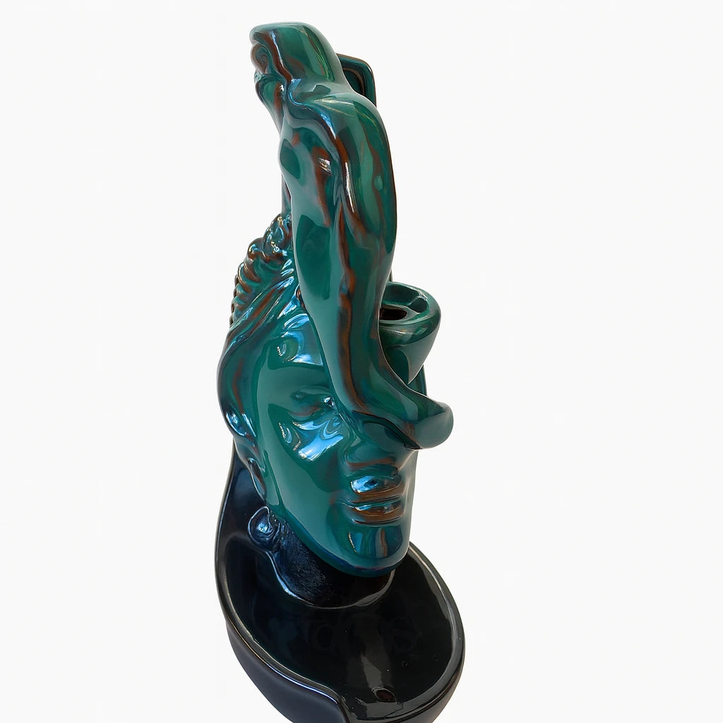 Porta Incienso Escultura de Rostros – Cerámica Verde Jade y Negro