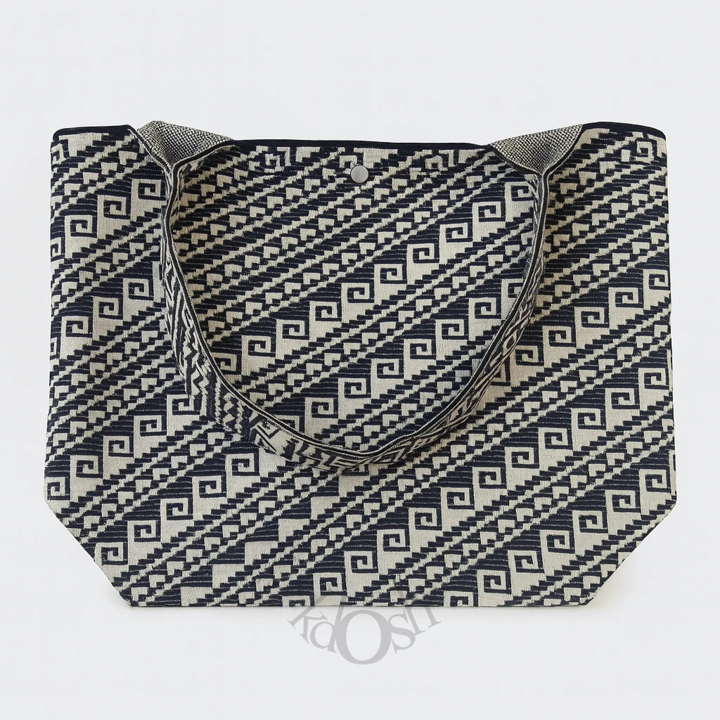Bolso XL con Estampado Abstracto – Espacioso y Moderno