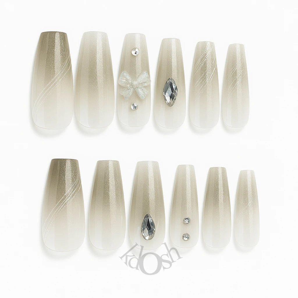 Uñas Postizas de Gel a Presión con Brillo y Diamantes – Set de 12 Piezas