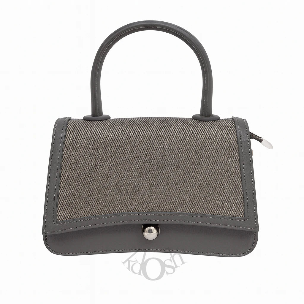 Cartera Elegante con Correa Desmontable – Versatilidad y Estilo