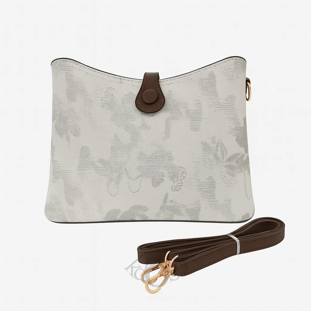 Cartera con Estampado Floral – Encanto Romántico y Estilo Chic